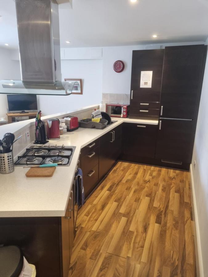 Stunning Spacious Apartment On River Ness Inverness Kültér fotó