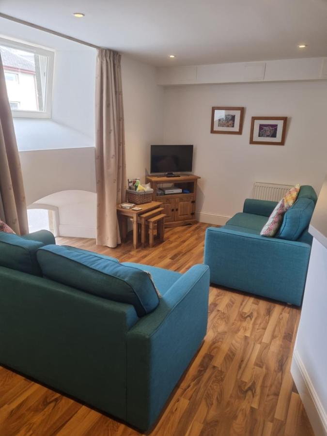Stunning Spacious Apartment On River Ness Inverness Kültér fotó